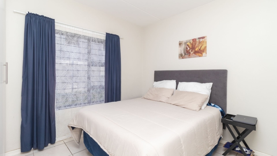 2 Bedroom Property for Sale in Parklands Western Cape